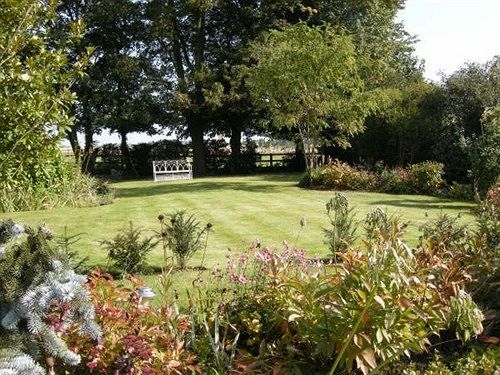 Motts Bed & Breakfast Great Dunmow Exterior photo