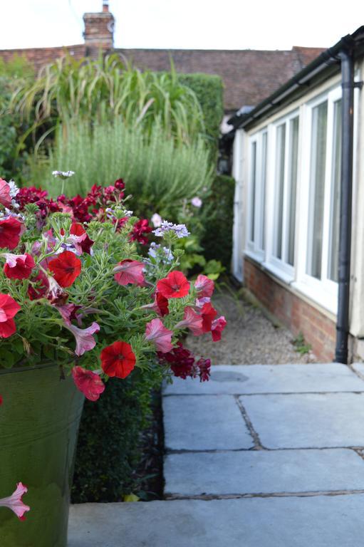Motts Bed & Breakfast Great Dunmow Exterior photo